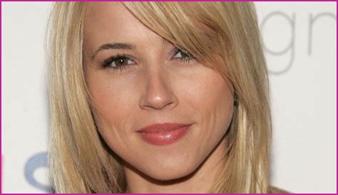 The Blonde Bombshell: Linda Cardellini's Transformation