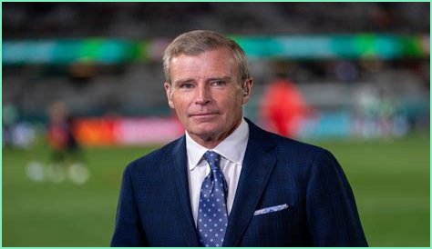 Unveiling The Enigmatic Age Of Sportscaster Tom Rinaldi
